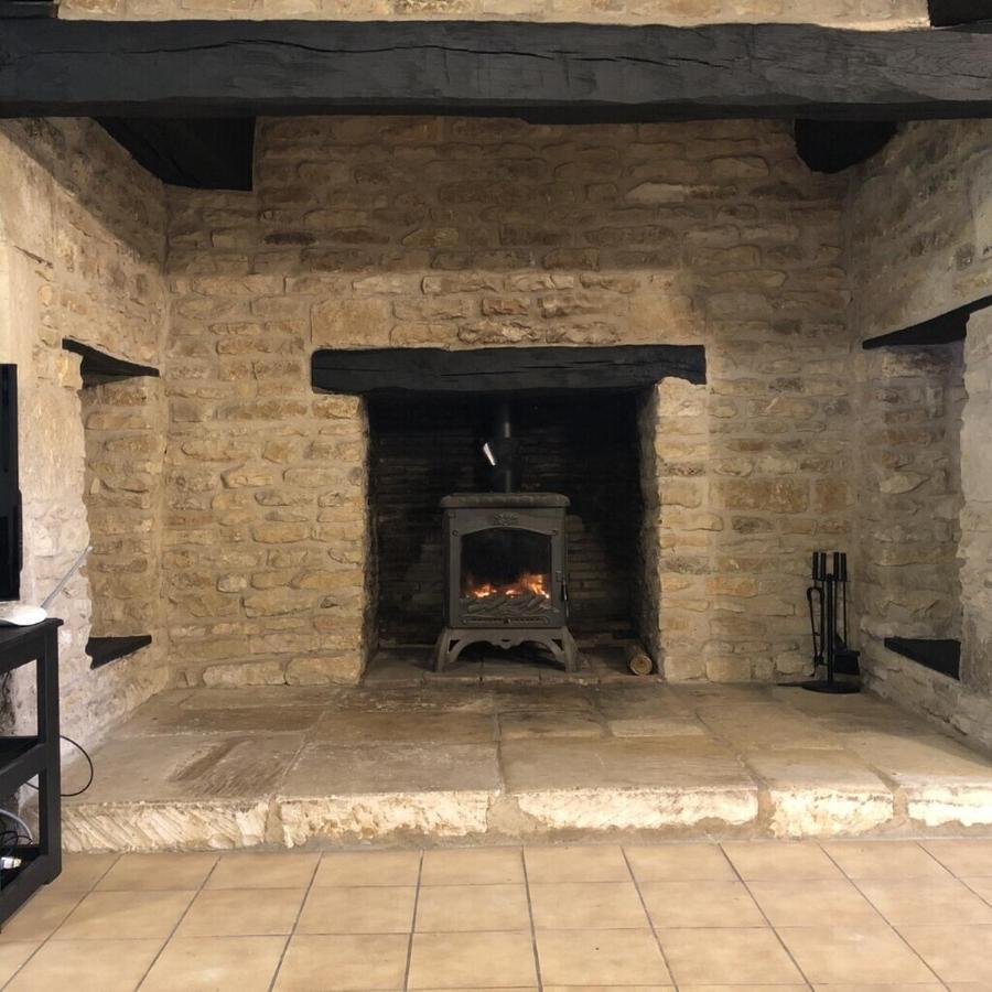 Blacksmiths Cottage In Blanzay - 3 Beds ภายนอก รูปภาพ